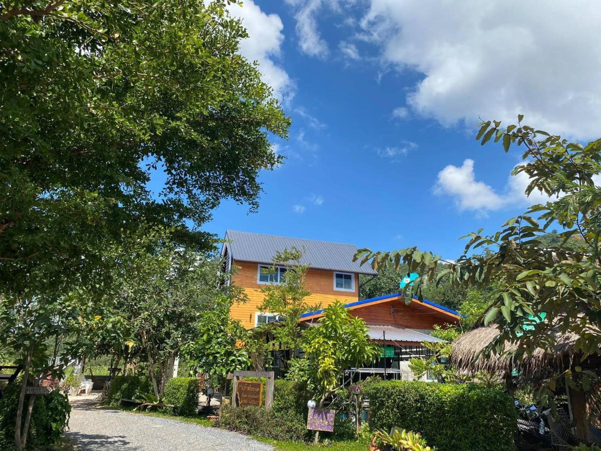 Baan I-A-Run Resort Pak Chong Extérieur photo